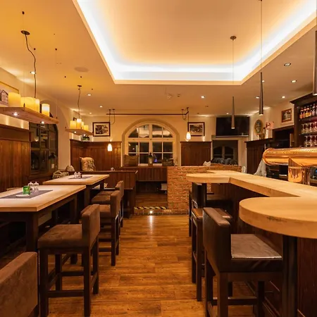 Hotel Brauerei Lohhof Im Muenchner Norden, Direkt An Der S1, Naehe Vom Flughafen, Zentrum, A92, Allianz Arena, Ruderregatta Und Schiessanlage G- Hochbrueck Entfernt, Internationale Kueche Unterschleissheim