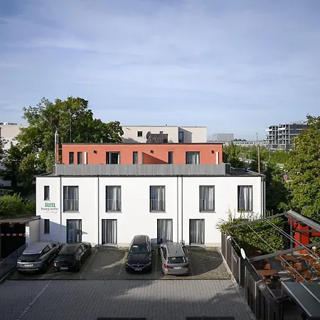 Szálloda Brauerei Lohhof Im Muenchner Norden, Direkt An Der S1, Naehe Vom Flughafen, Zentrum, A92, Allianz Arena, Ruderregatta Und Schiessanlage G- Hochbrueck Entfernt, Internationale Kueche 3*
