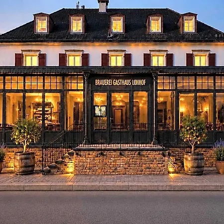מלון Brauerei Lohhof Im Muenchner Norden, Direkt An Der S1, Naehe Vom Flughafen, Zentrum, A92, Allianz Arena, Ruderregatta Und Schiessanlage G- Hochbrueck Entfernt, Internationale Kueche 3*